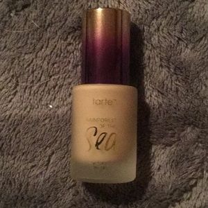 Rainforest of the sea concealer